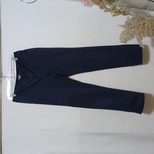 J-JILL WOMENS JEANS SIZE 10 IN A BEAUTIFUL BLUE WITH A LITTLE BIT OF STRETCH